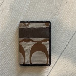 Coach fold wallet - great condition